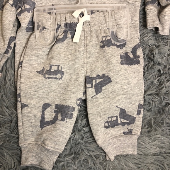 Child of Mine by Carter's Baby Boys Long Sleeve Lil Bro, 2-Piece - Picture 5 of 5